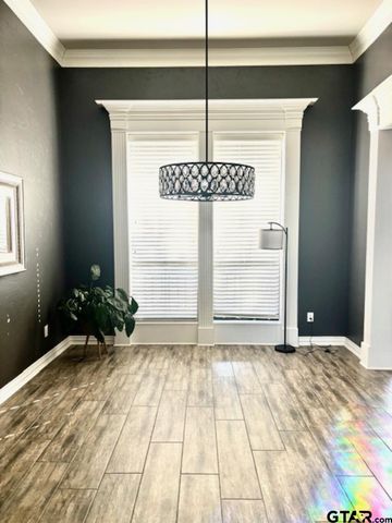 13222 Thicket Trail Rd, Lindale, TX 75771