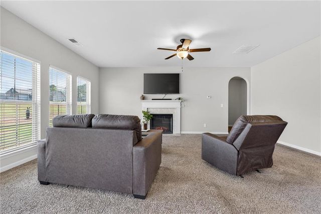 214 Millie Court, Jackson, GA 30233