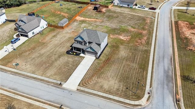 214 Millie Court, Jackson, GA 30233