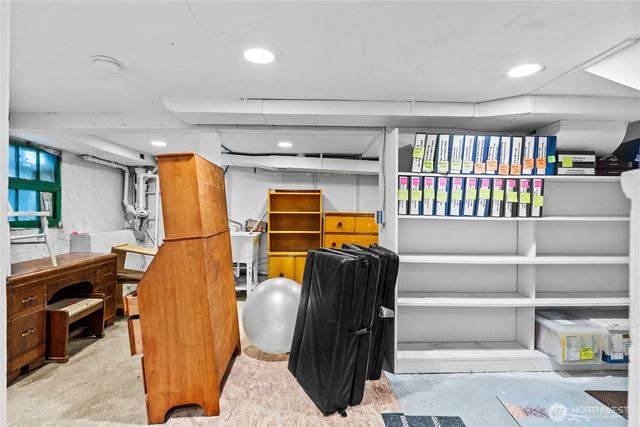 4431 SW Admiral Way, Seattle, WA 98116