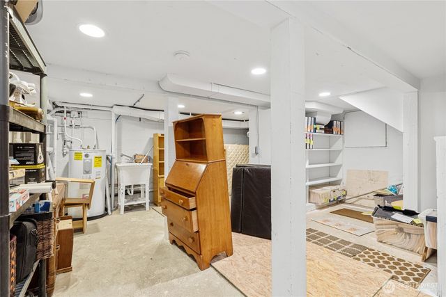 4431 SW Admiral Way, Seattle, WA 98116