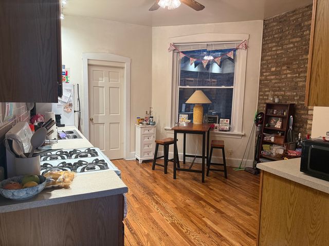 3414 N Halsted Street 2, Chicago, IL 60657
