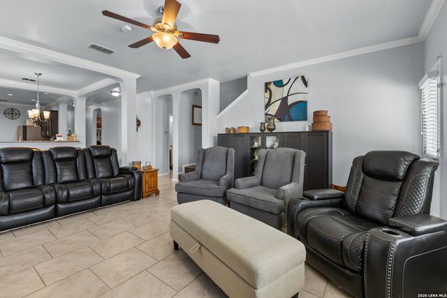 5735 Freeport Leaf, San Antonio, TX 78253