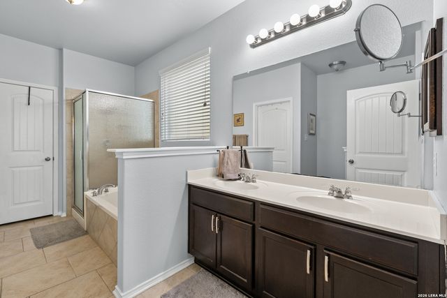 5735 Freeport Leaf, San Antonio, TX 78253