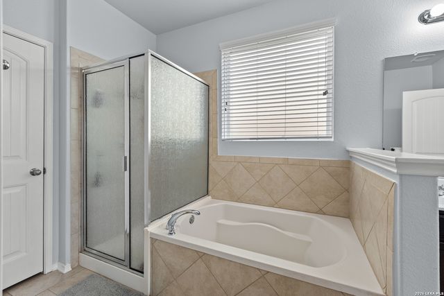 5735 Freeport Leaf, San Antonio, TX 78253