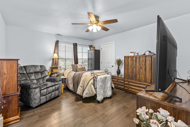 5735 Freeport Leaf, San Antonio, TX 78253