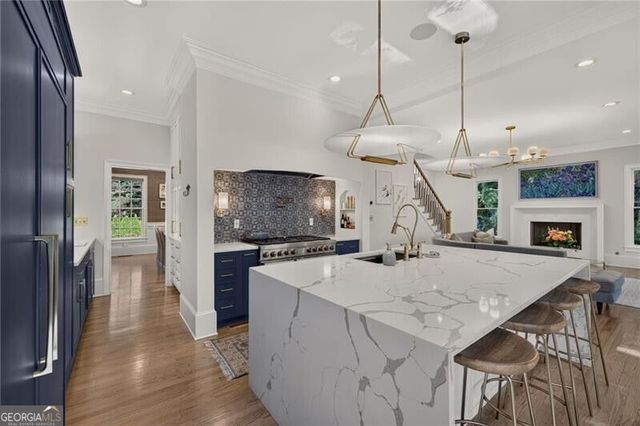 670 Mount Paran Road, Sandy Springs, GA 30327