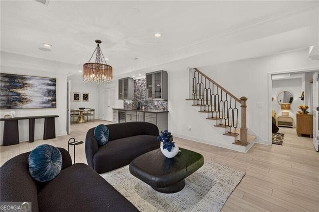 670 Mount Paran Road, Sandy Springs, GA 30327