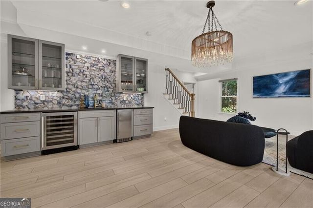 670 Mount Paran Road, Sandy Springs, GA 30327