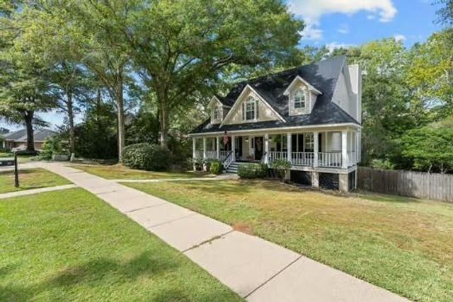 1110 Newbury Lane E, Mobile, AL 36695