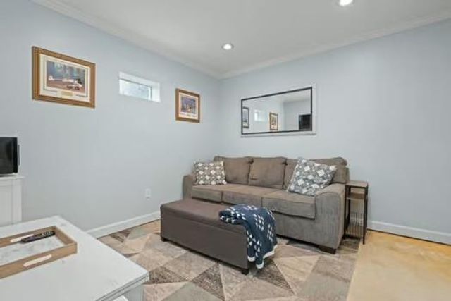 1110 Newbury Lane E, Mobile, AL 36695