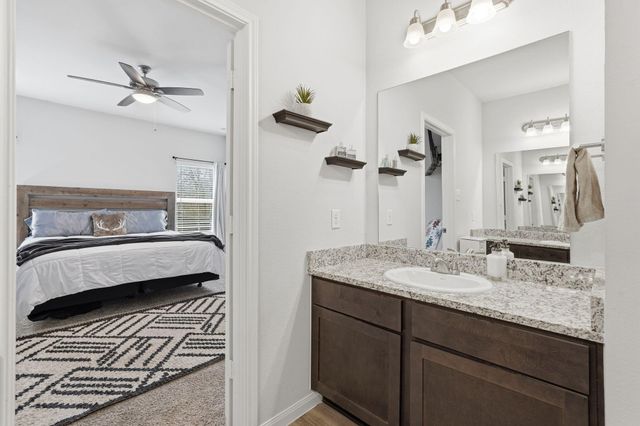 26582 Armadillo Drive, Hempstead, TX 77445