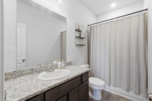 26582 Armadillo Drive, Hempstead, TX 77445