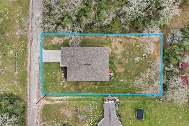 26582 Armadillo Drive, Hempstead, TX 77445