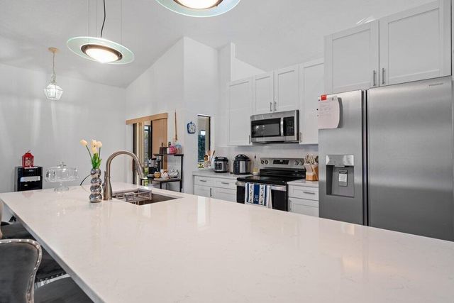 434 SW Jeanne Avenue, Port St Lucie, FL 34953