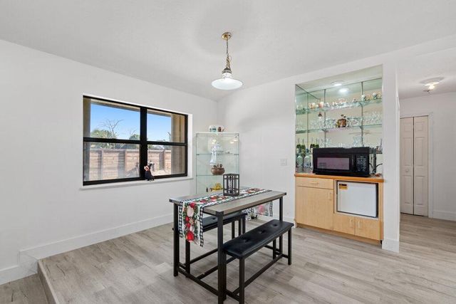 434 SW Jeanne Avenue, Port St Lucie, FL 34953