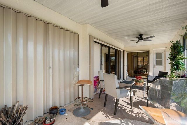 434 SW Jeanne Avenue, Port St Lucie, FL 34953