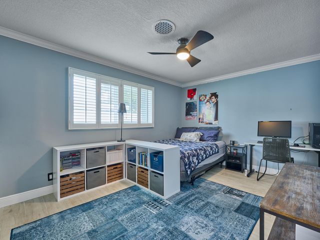 683 SW 2ND Street, Boca Raton, FL 33486
