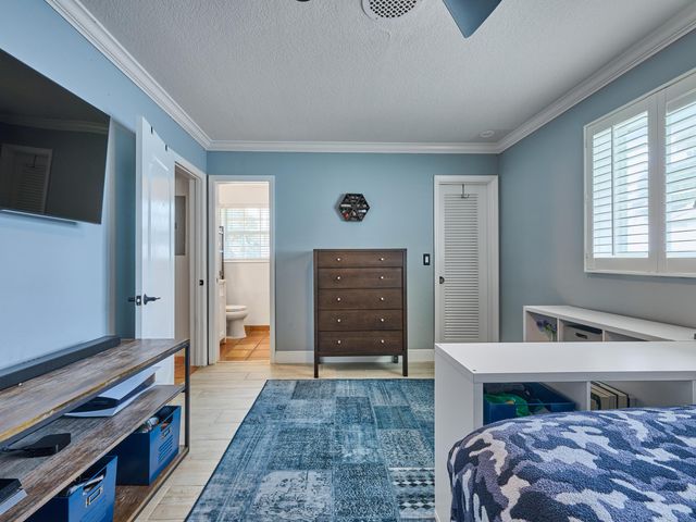 683 SW 2ND Street, Boca Raton, FL 33486