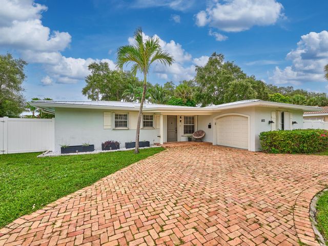 683 SW 2ND Street, Boca Raton, FL 33486