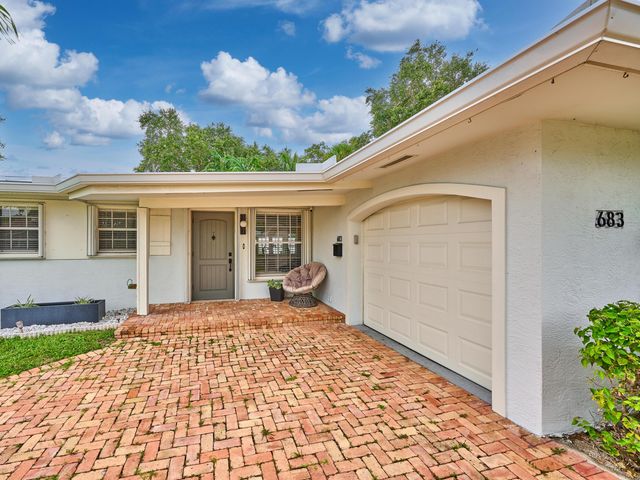 683 SW 2ND Street, Boca Raton, FL 33486