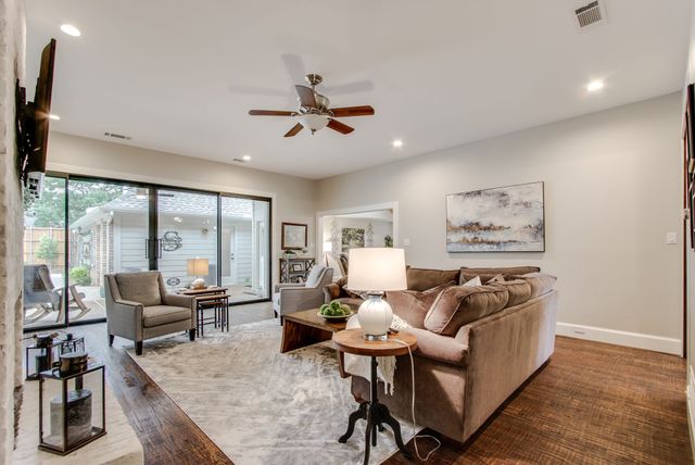 1325 Shamrock Lane, Plano, TX 75093