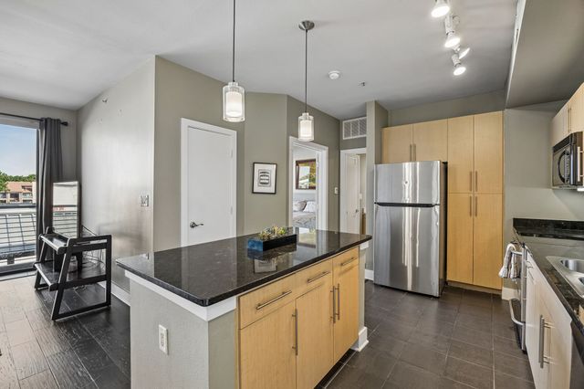 4605 Cedar Springs Road 218, Dallas, TX 75219