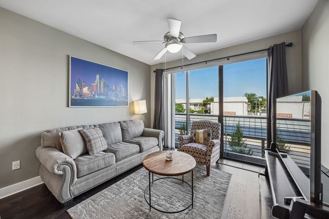 4605 Cedar Springs Road 218, Dallas, TX 75219