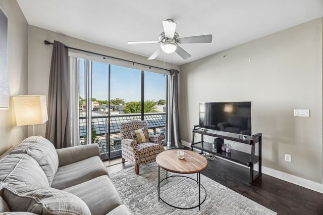 4605 Cedar Springs Road 218, Dallas, TX 75219