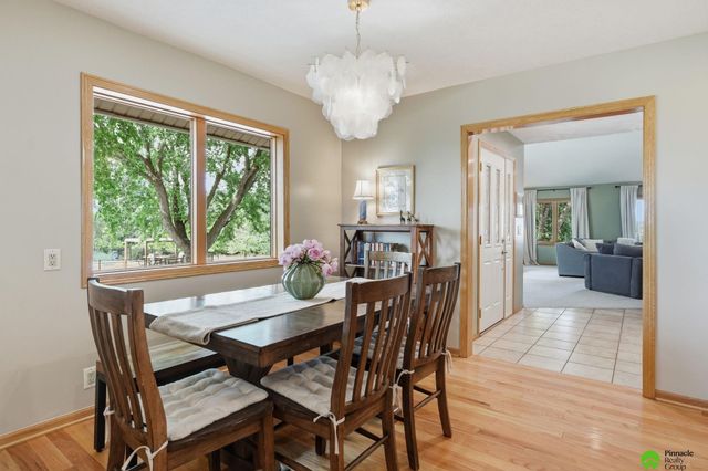 17879 S 68th Street, Hickman, NE 68372