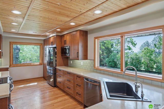 17879 S 68th Street, Hickman, NE 68372