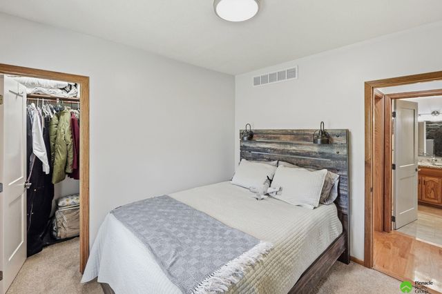 17879 S 68th Street, Hickman, NE 68372