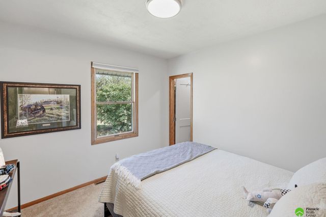 17879 S 68th Street, Hickman, NE 68372