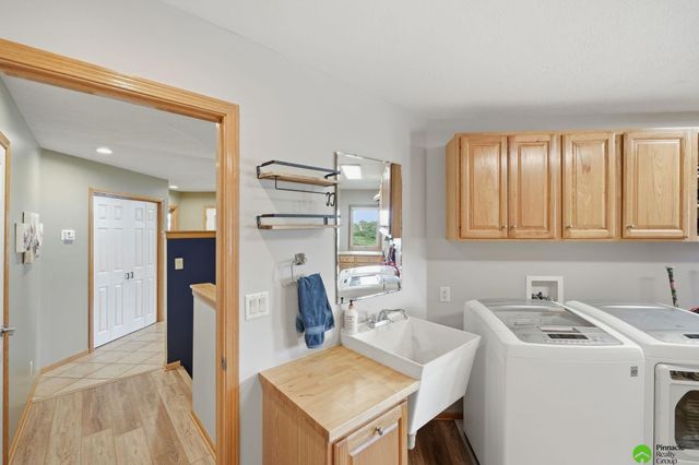 17879 S 68th Street, Hickman, NE 68372