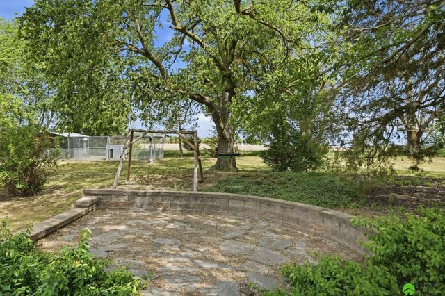 17879 S 68th Street, Hickman, NE 68372