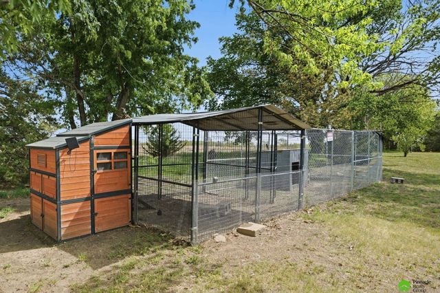 17879 S 68th Street, Hickman, NE 68372