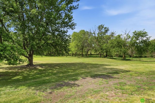 17879 S 68th Street, Hickman, NE 68372