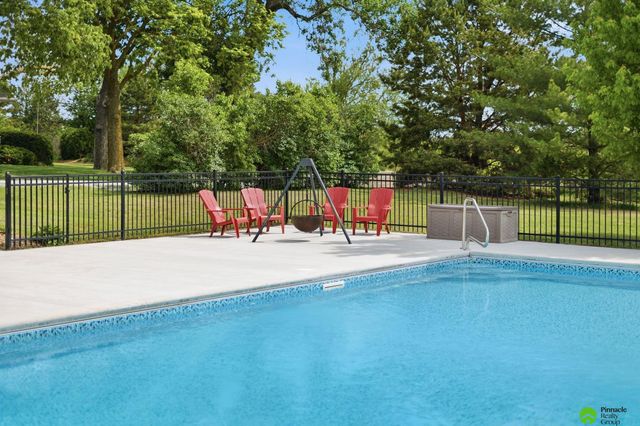 17879 S 68th Street, Hickman, NE 68372