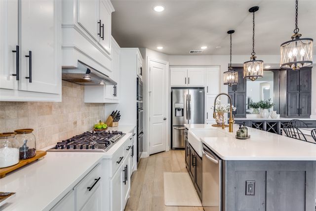 13613 Marys Ridge Road, Fort Worth, TX 76008