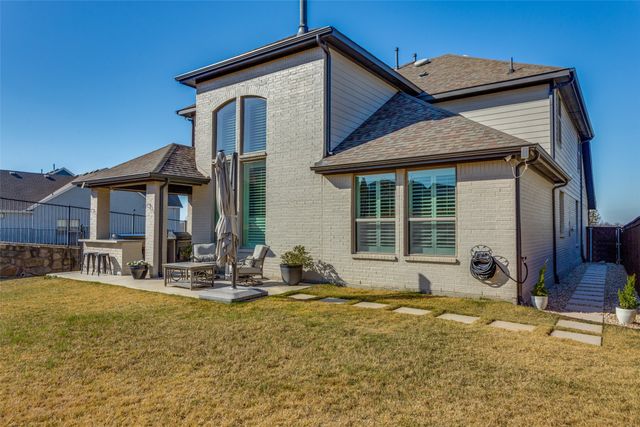 13613 Marys Ridge Road, Fort Worth, TX 76008