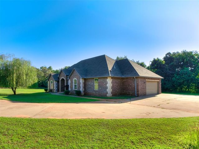 3725 Indian Point Circle, Norman, OK 73026