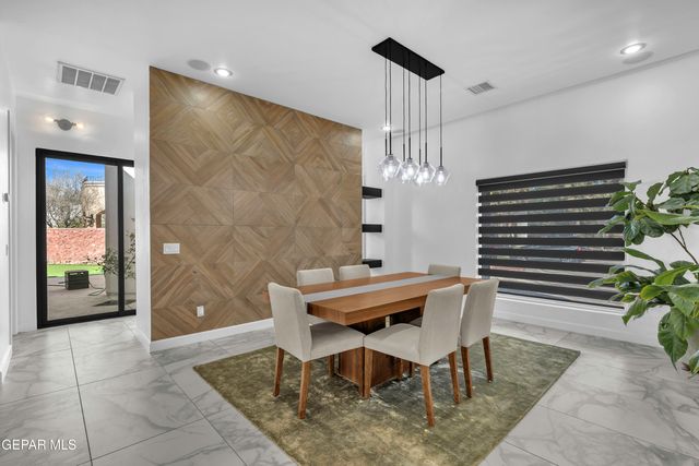 6155 WHISTLING SWAN Place, El Paso, TX 79932