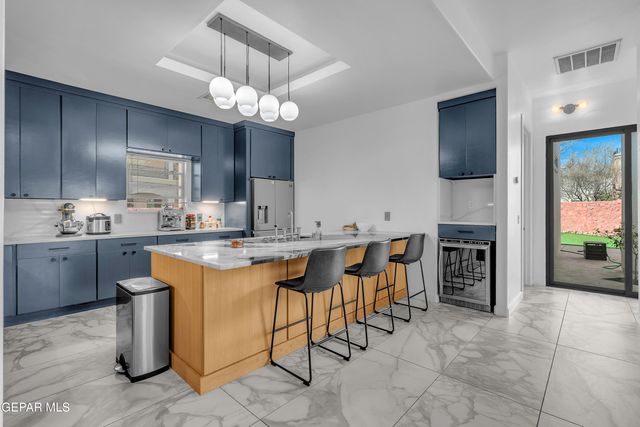 6155 WHISTLING SWAN Place, El Paso, TX 79932