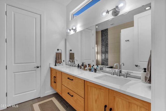 6155 WHISTLING SWAN Place, El Paso, TX 79932