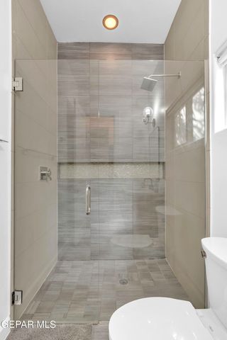 6155 WHISTLING SWAN Place, El Paso, TX 79932