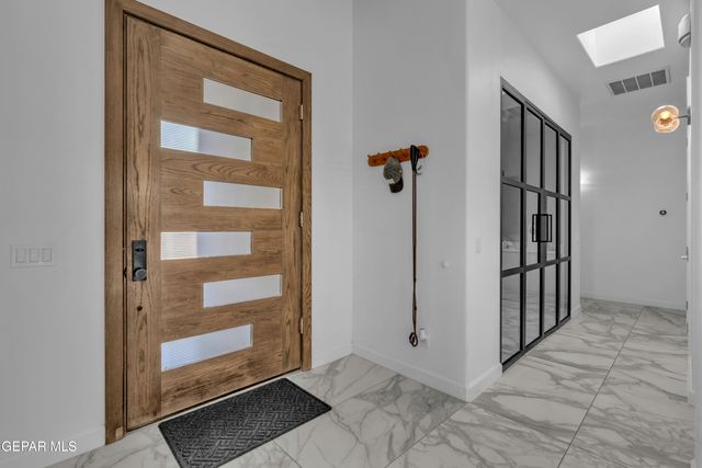 6155 WHISTLING SWAN Place, El Paso, TX 79932