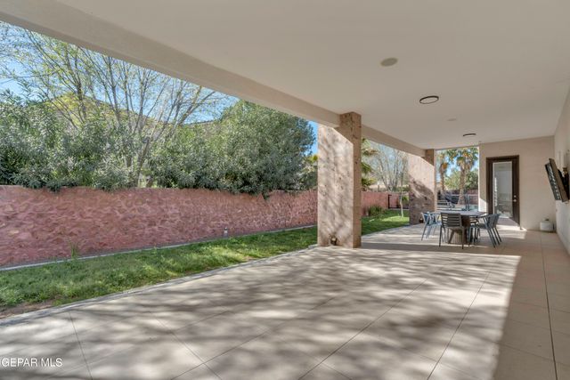 6155 WHISTLING SWAN Place, El Paso, TX 79932