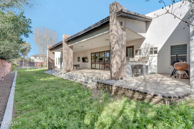 6155 WHISTLING SWAN Place, El Paso, TX 79932