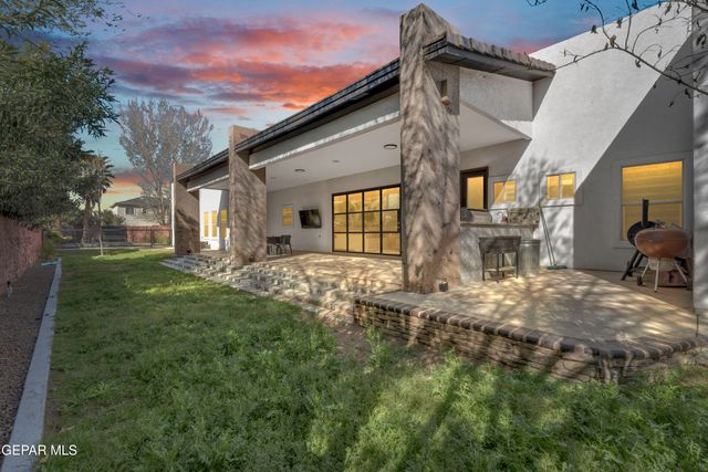 6155 WHISTLING SWAN Place, El Paso, TX 79932