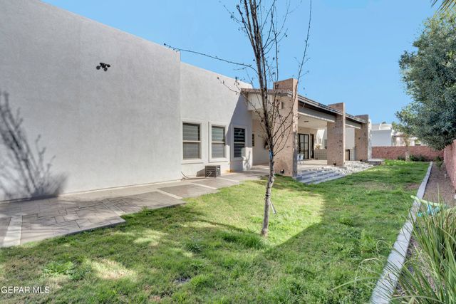 6155 WHISTLING SWAN Place, El Paso, TX 79932
